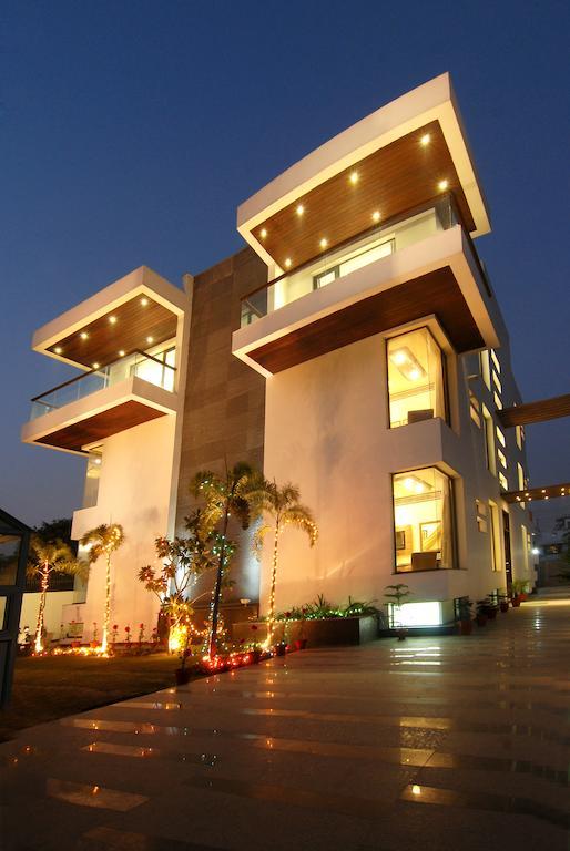 Hotel White Lotus Gurgaon Exterior foto
